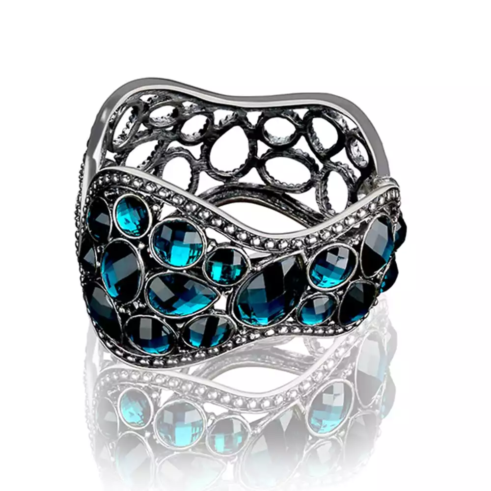 After Jewelry Retouch