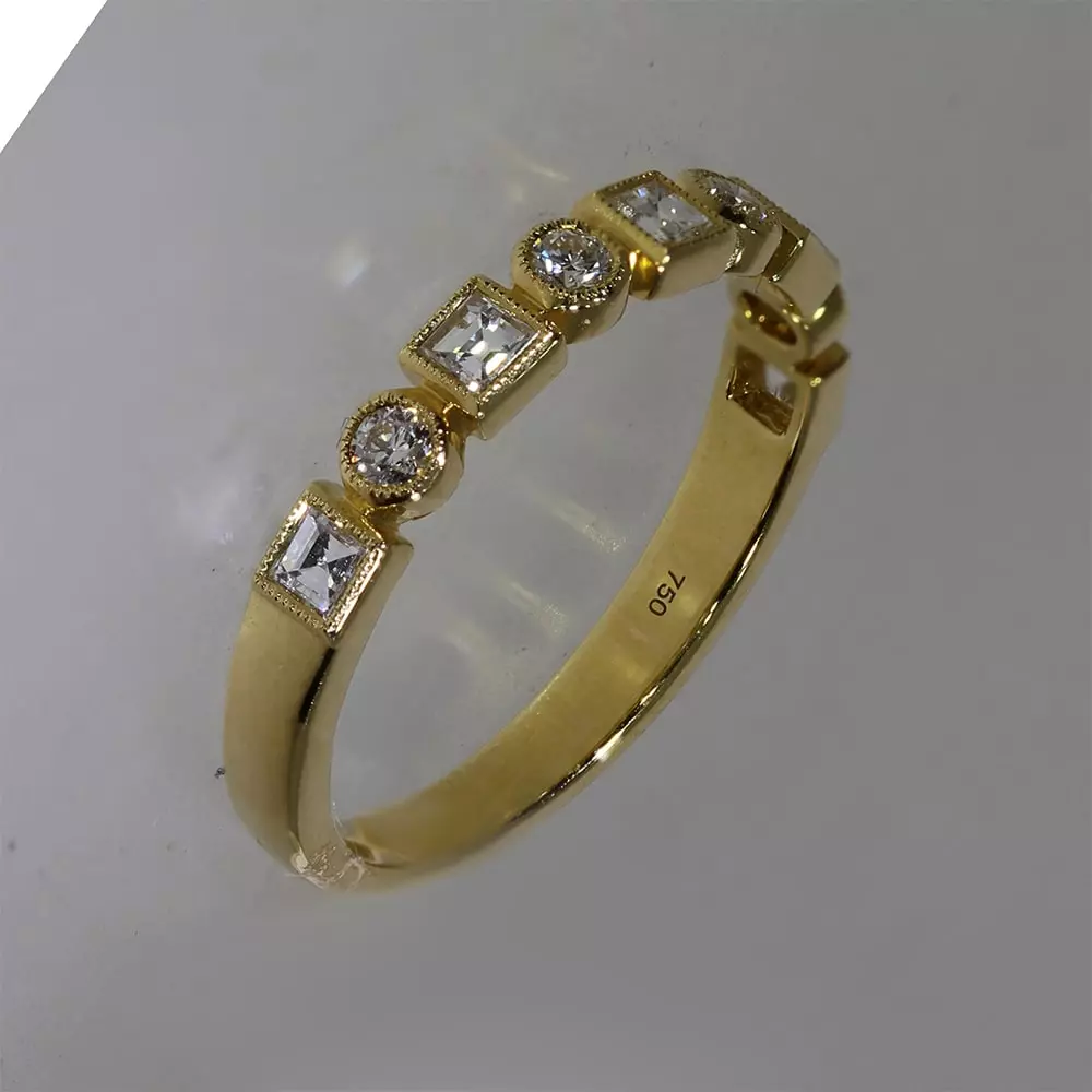 Before Jewelry Photo Retouching